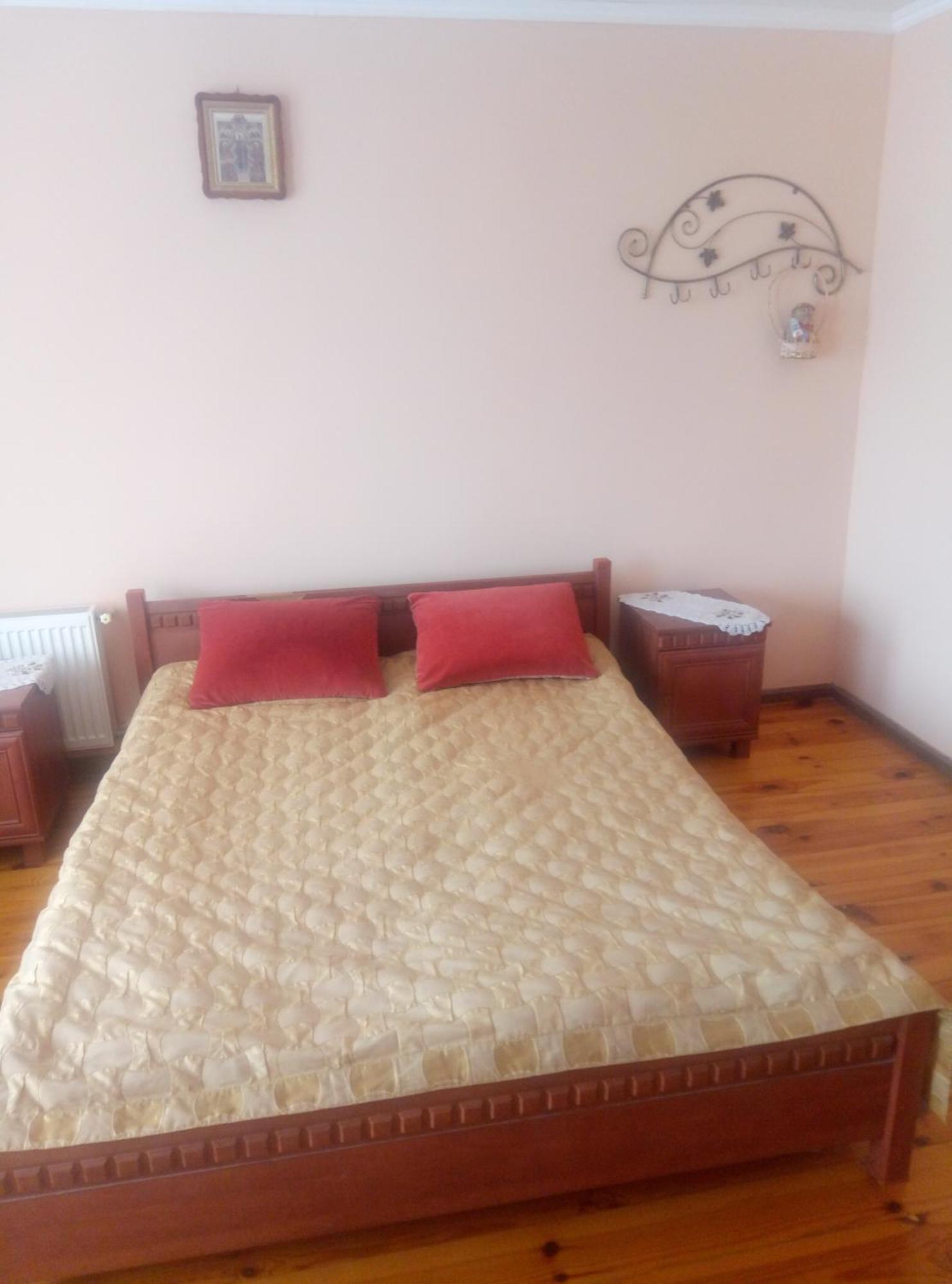 Park House Hotel Poceaiiv Cameră foto